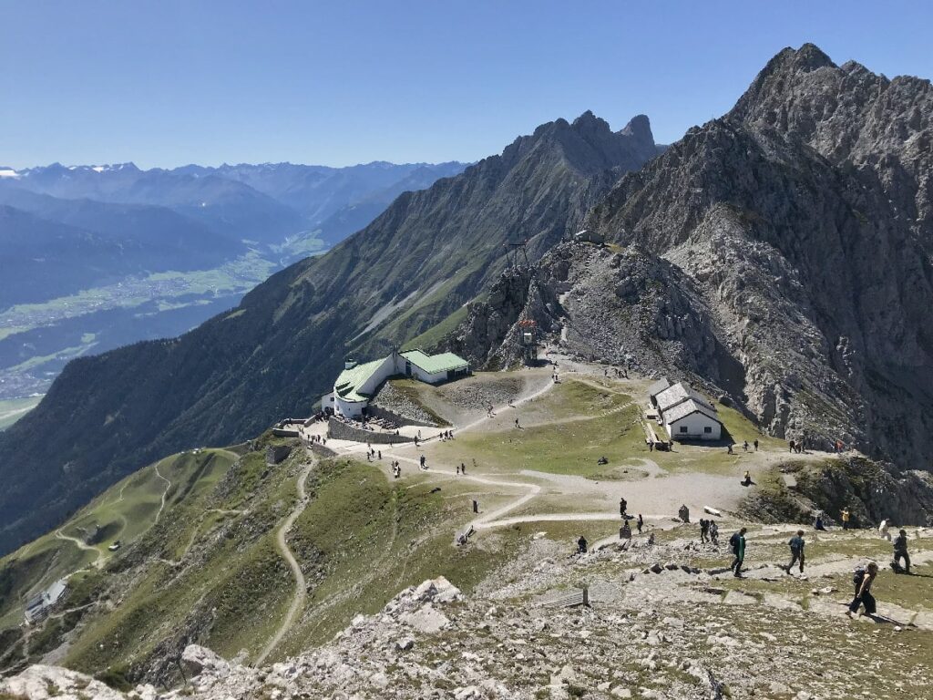 schöne Landschaften, die leicht erreichbar sind: Nordkette Innsbruck