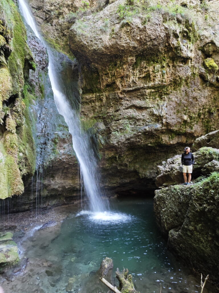 schöne Landschaften Deutschland: Der 12 Meter große Hinanger Wasserfall