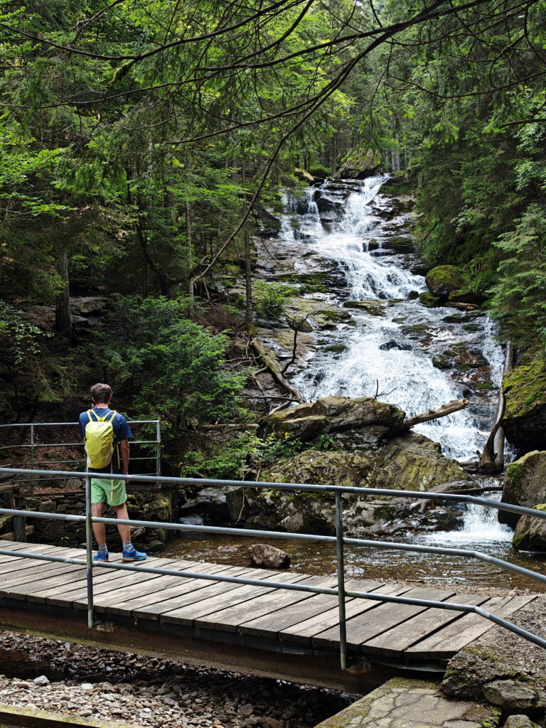 schöne Landschaften Deutschland: Die Rißlochwasserfäller im Bayerischen Wald